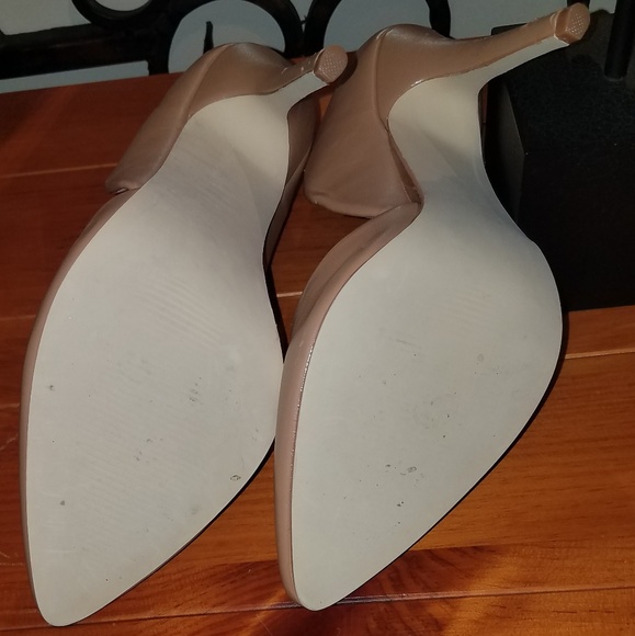 Shoes - Picture 5 of 5